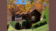 Four Seasons Cottages & Cabins
