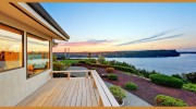 Hammer Sells Homes