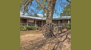 Magnolia Oaks Bed & Breakfast