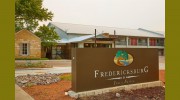 Fredericksburg Inn & Suites