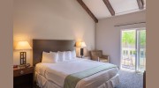 Cannery Row Inn