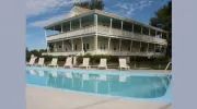 Sun n Sand Resort
