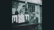 Sign Men